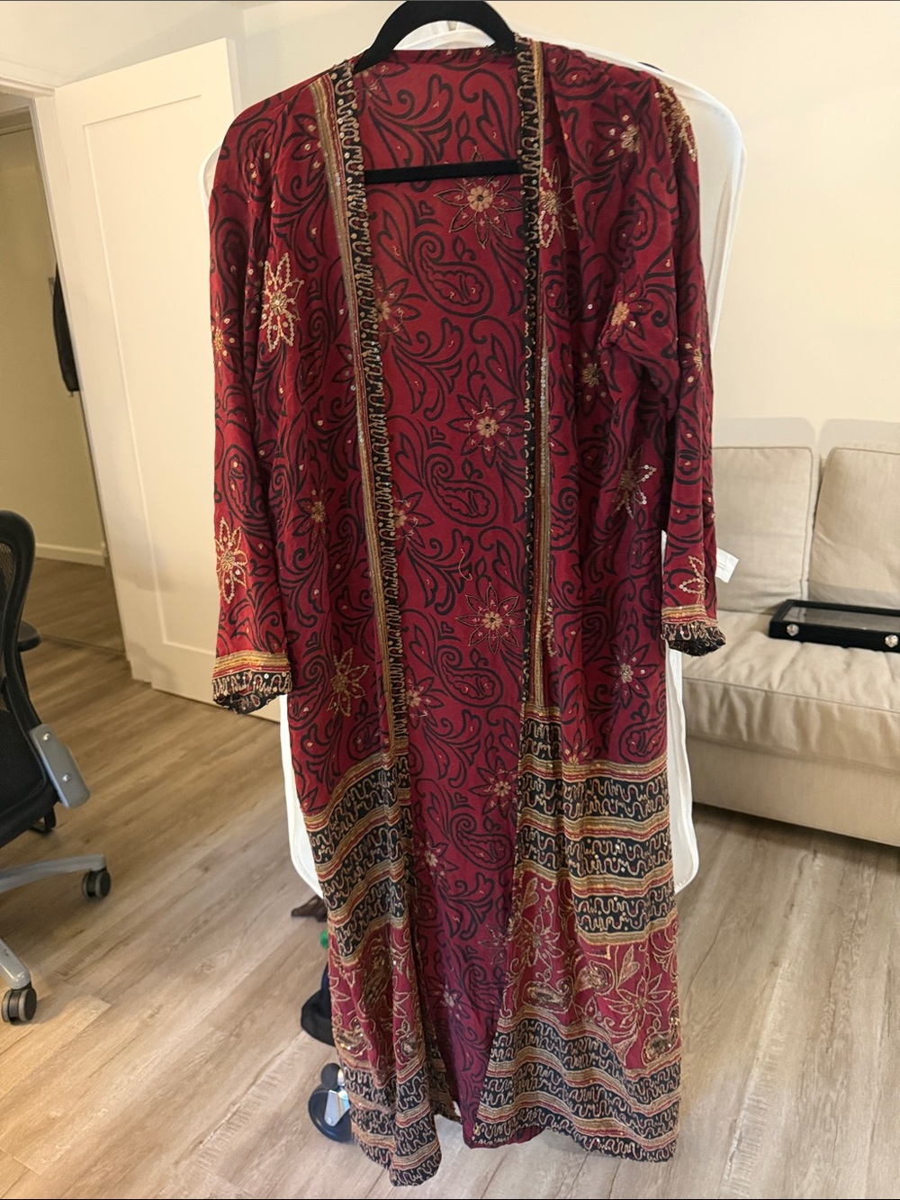 Red Paisley Long Embellished Kimono Robe
